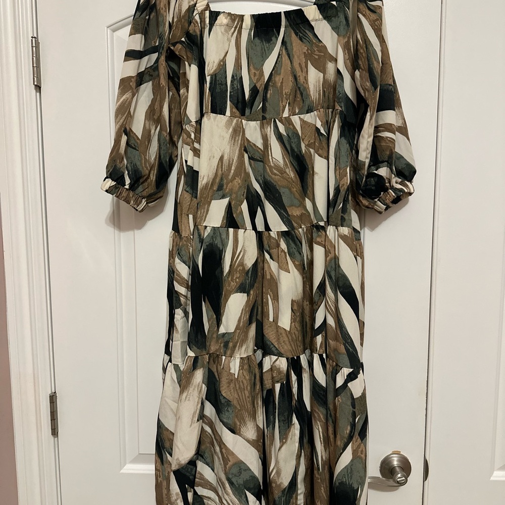 Elegant Multicolor Patterned Dress